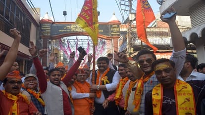 Ramleela begins on Holi with Pataka Yatra in Bareilly
