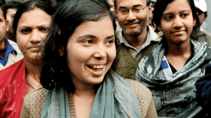 Mrs Chatterjee vs Norway Rani Mukerji Film based on This Indian Couple know about their Story