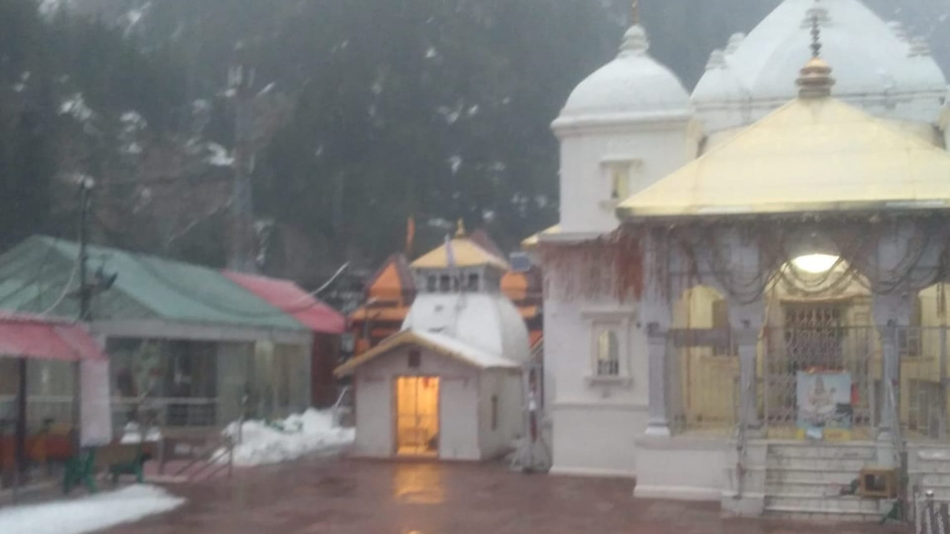 Uttarakhand Weather News: Orange alert of rain and snowfall in mountainous areas temperature read All Update