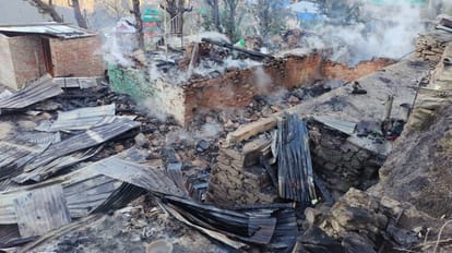 मकान में लगी आग