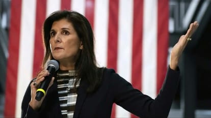 US: निक्की हेली बोलीं- पाकिस्तान कम से कम एक दर्जन आतंकी संगठनों का घर, उसे आर्थिक मदद नहीं मिलनी चाहिए निक्की हेली।
