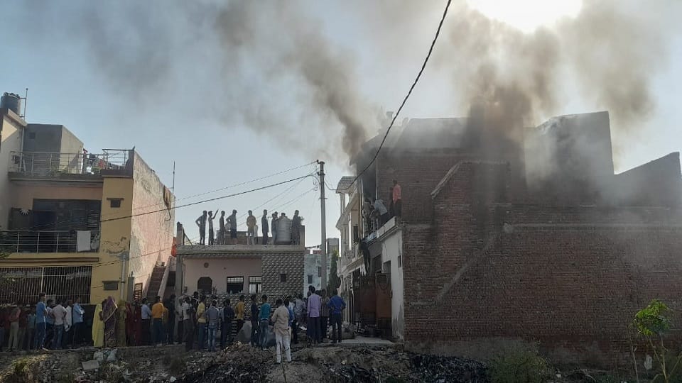 fire in shoe factory artisan scorched