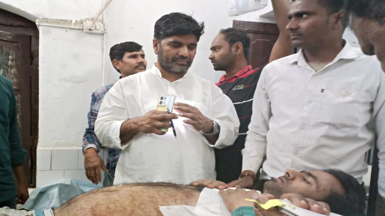 Bihar Crime Gold businessman shot by criminals in Siwan