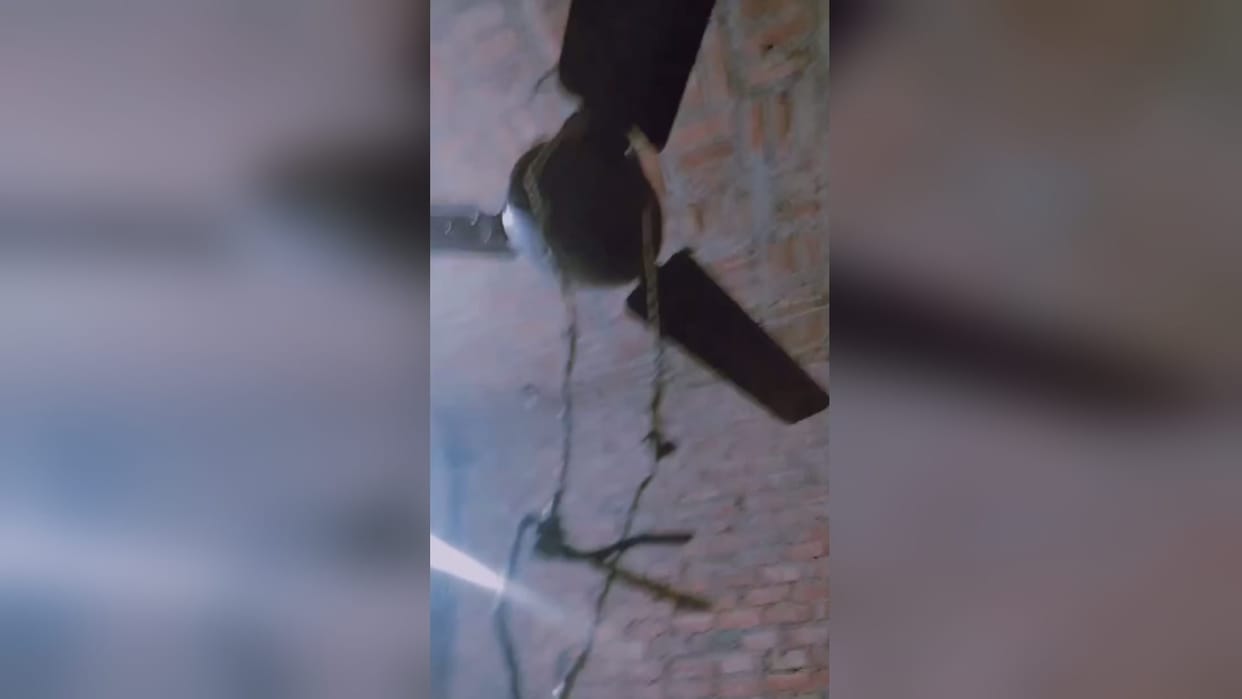 Bijnor: A teenager was trying to commit suicide by hanging but the police saved his life