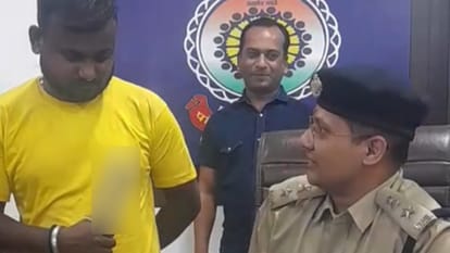 six arrested for posting photos-videos on social media with weapons in durg