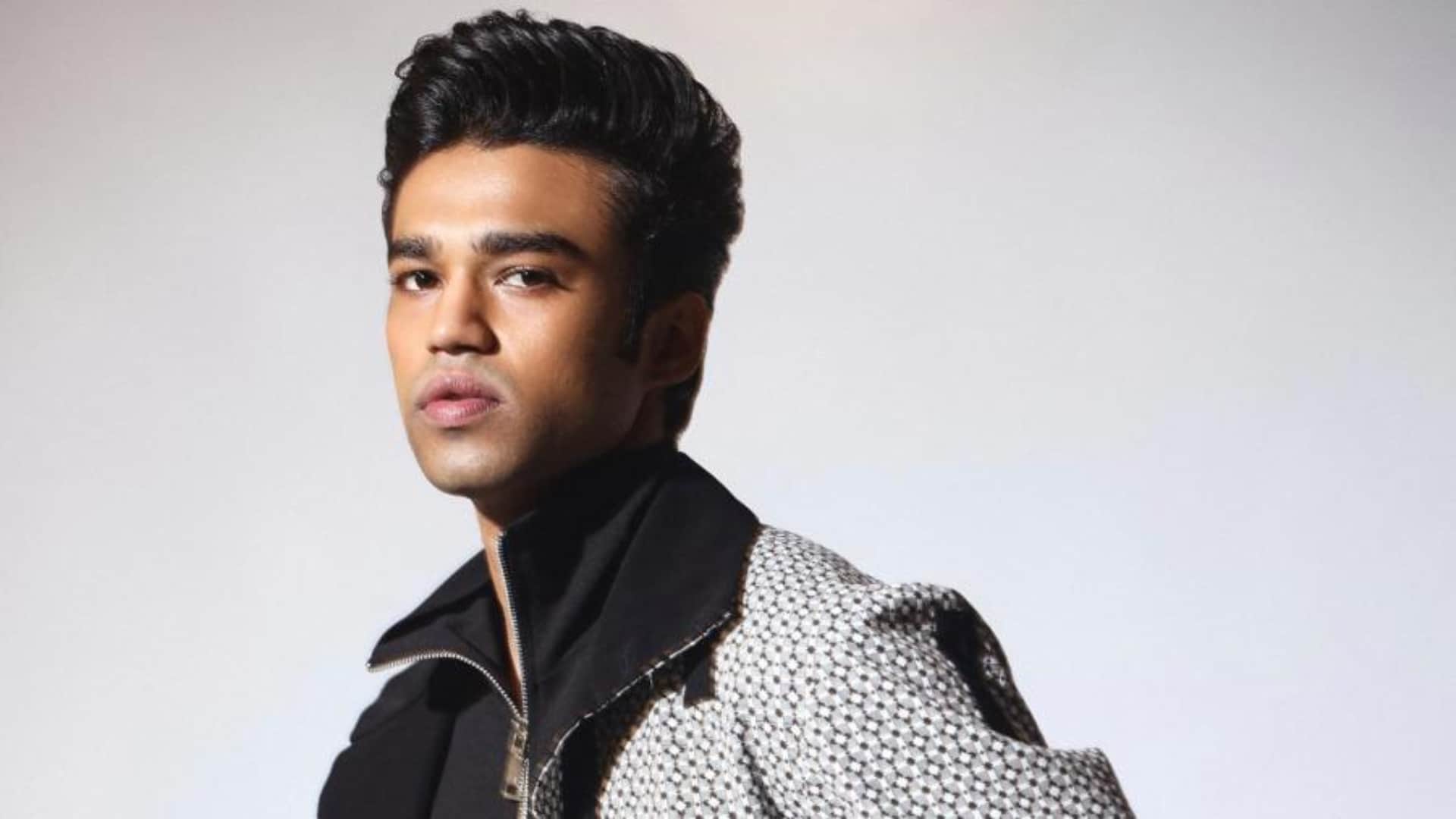 Babil Khan talks about the childhood experiences he had Because of Irrfan Khan acting career and the fame