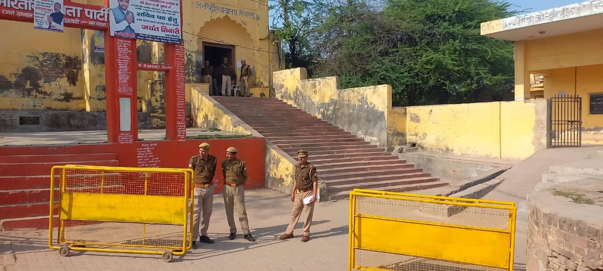 When and what happened for 900 days in Hathras Bitiya case