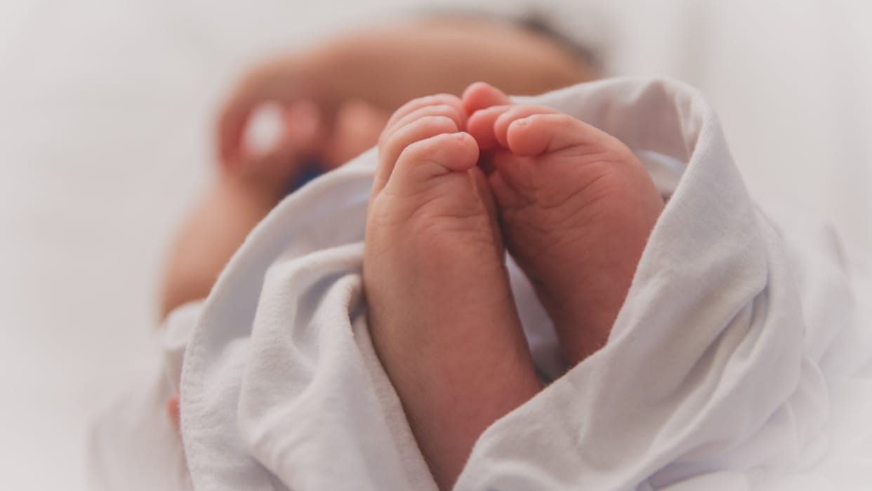 Japan government worried over record decline in birth rate