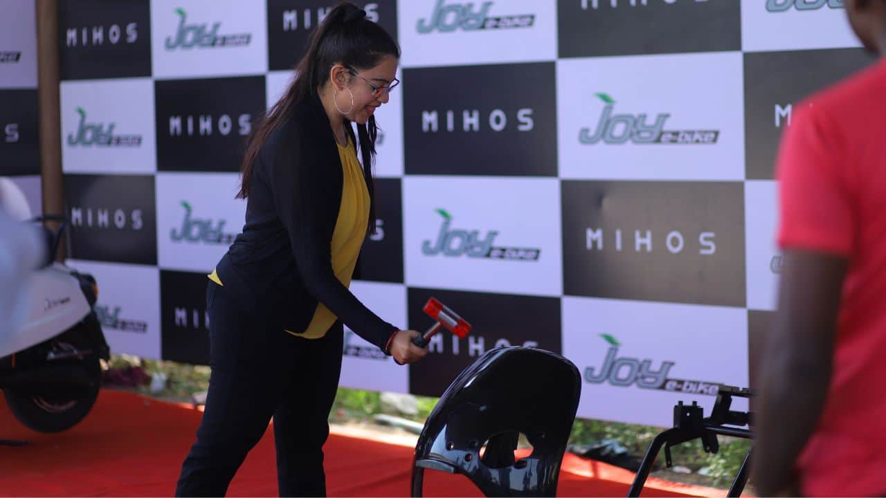 joy e bike mihos electric scooter first ride review, know features price quality and other details