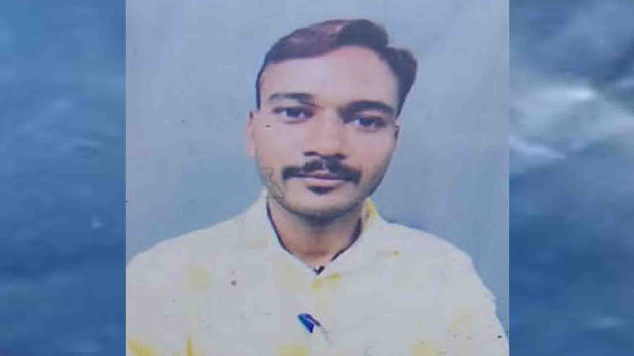 Auraiya: Irrigation department worker's body found on the roadside