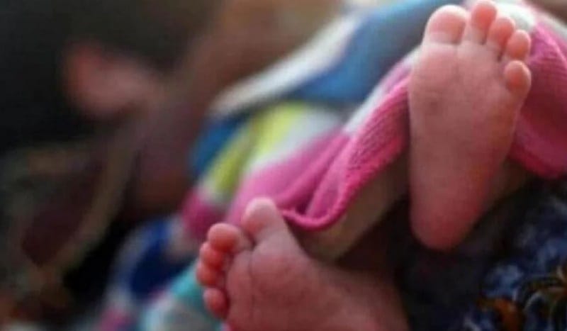 Neonatal death in NICU in Unnao, relatives said scorched by warmer machine, CMO said no burn marks