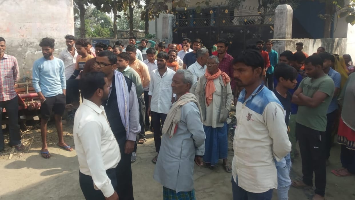 Mother attempted suicide by killing three year old child