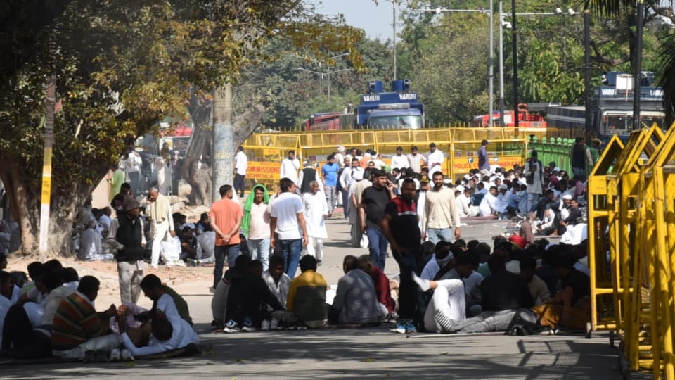Sarpanchs protest against e-tendering continues in Panchkula