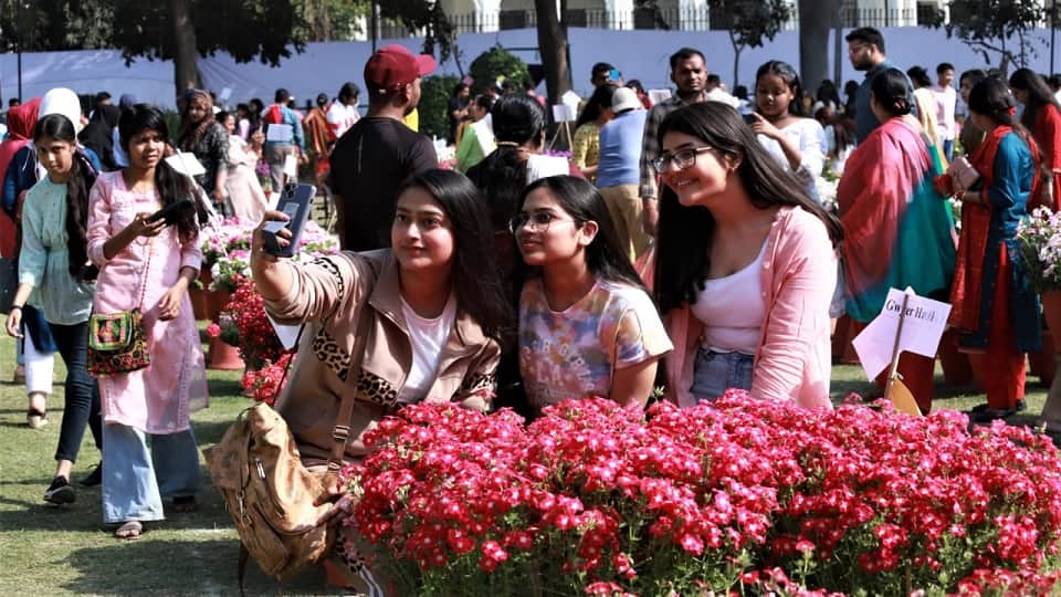 Pushpotsav 2023 Centenary years of blossoming DU