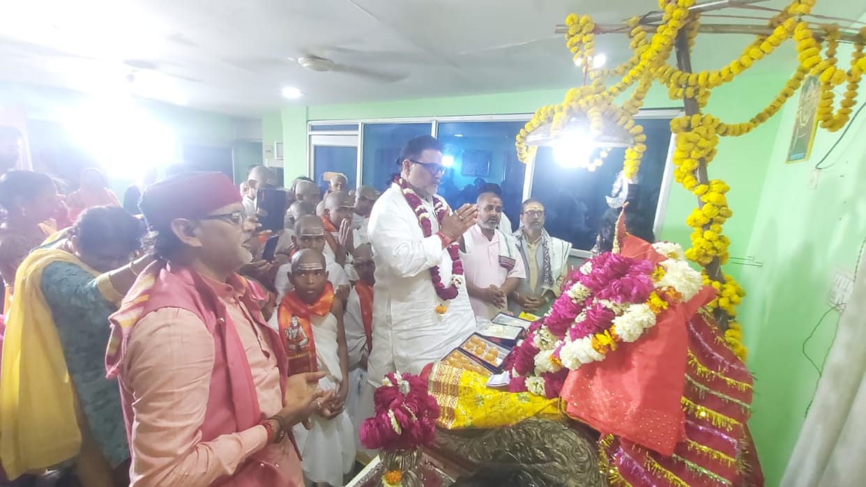 Rangbhari Ekadashi 2023 unique Rangotsav in varanasi Baba Vishwanath arrived at his in laws house