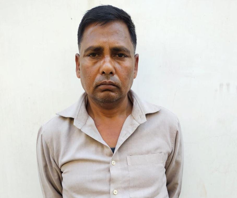 Fake medicines worth Rs 7.5 crore recovered in varanasi Kingpin is 10th fail