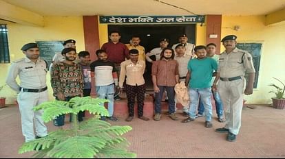 Bemetara: पुलिस के हाथ लगी बड़ी कामयाबी, 15 लाख के चोरी के कृषि उपकरण बरामद, छह आरोपी गिरफ्तार 15 लाख के चोरी के कृषि उपकरण बरामद