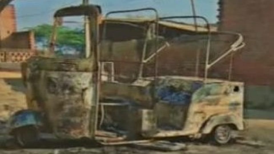 Influential person set tempo on fire on demand of rent in mainpuri