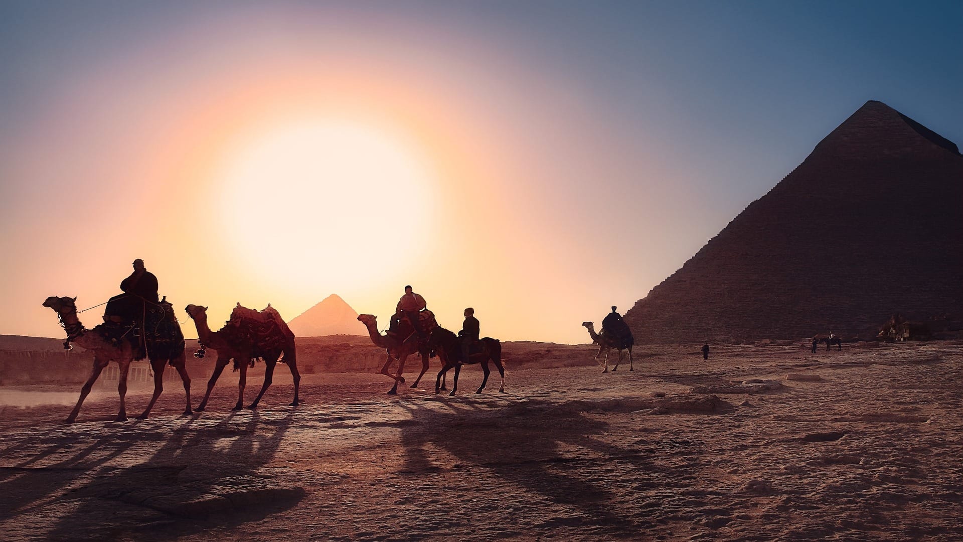 IRCTC Egypt Tour Package Check Price And All Other Tour Details Here