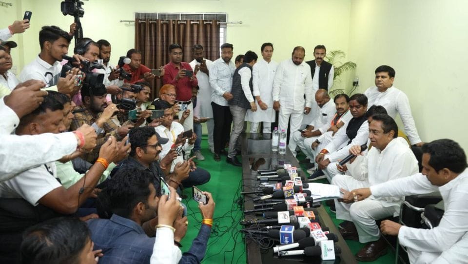kamalnath shivraj singh chouhan congress bjp politics