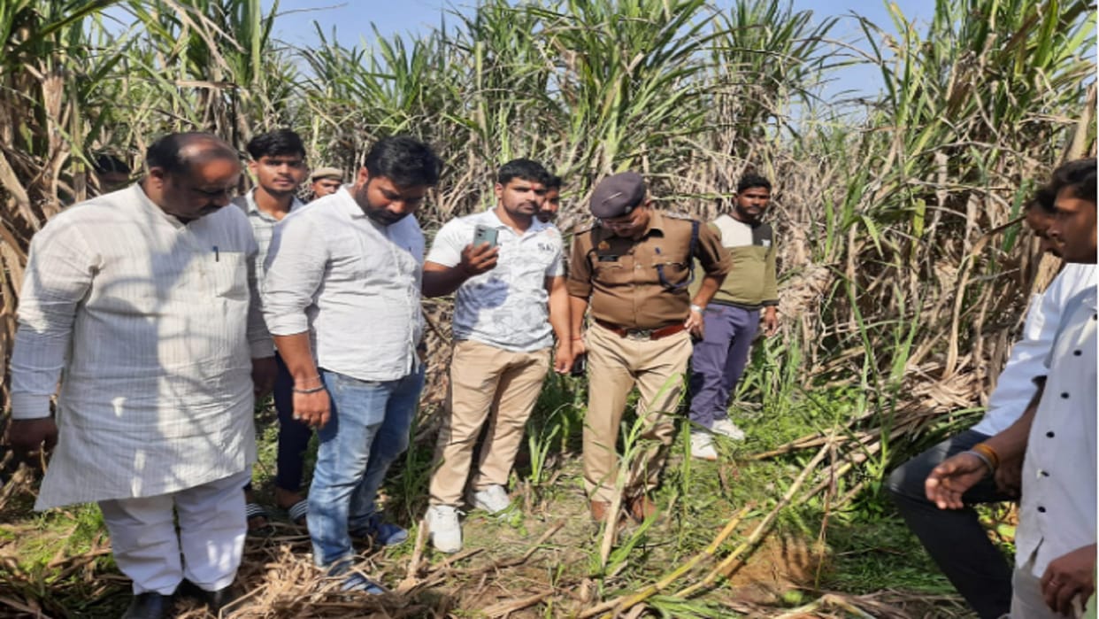 Cow slaughter in forest of Arnawali village of Rohta area of Meerut and workers of Bajrand Dal created ruckus