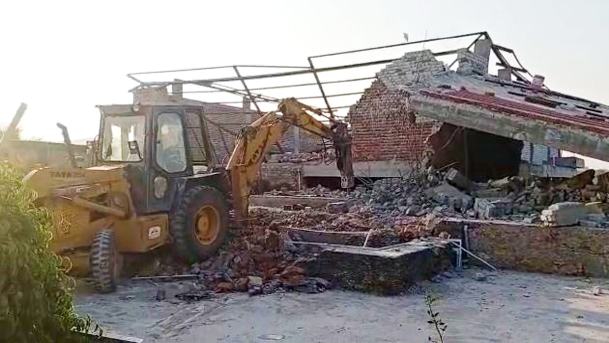 Bulldozer runs on Divya Mittal's farm house arrested in bribery case
