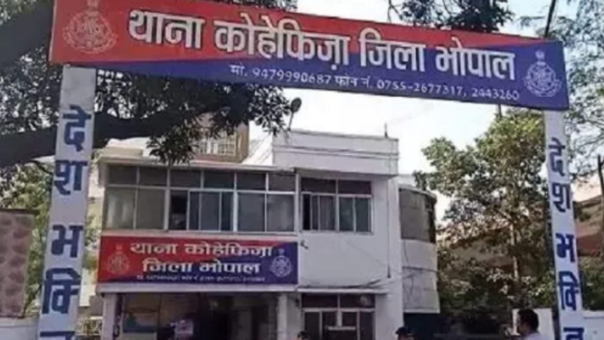 Travels operator snatches businessman's Innova Crysta from friend