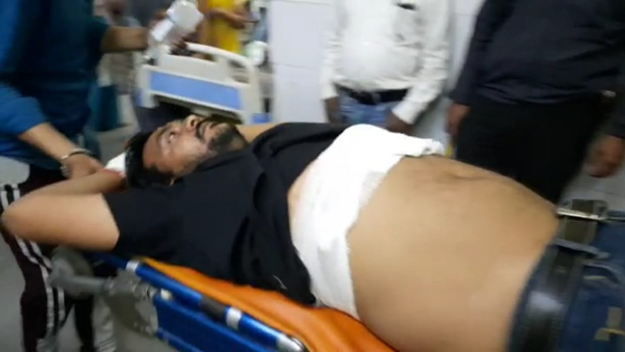 Three including property dealer shot dead, referred to Prayagraj in critical condition