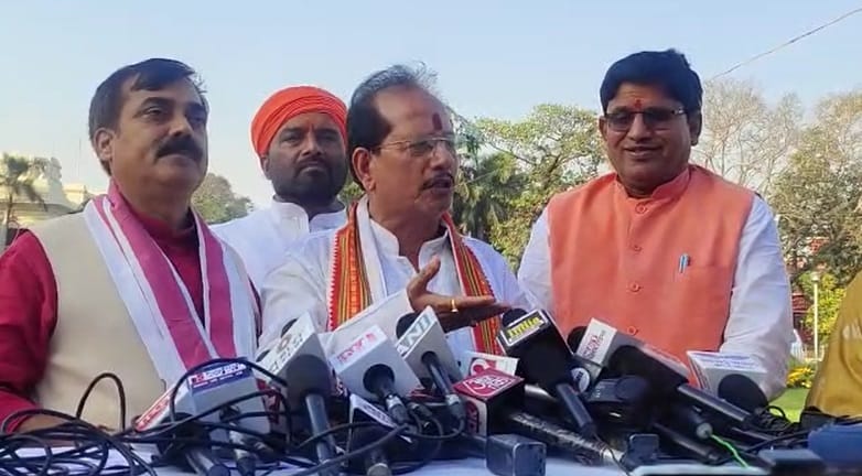 Bihar: Recommendation for action on 4 BJP MLAs after uproar in the assembly