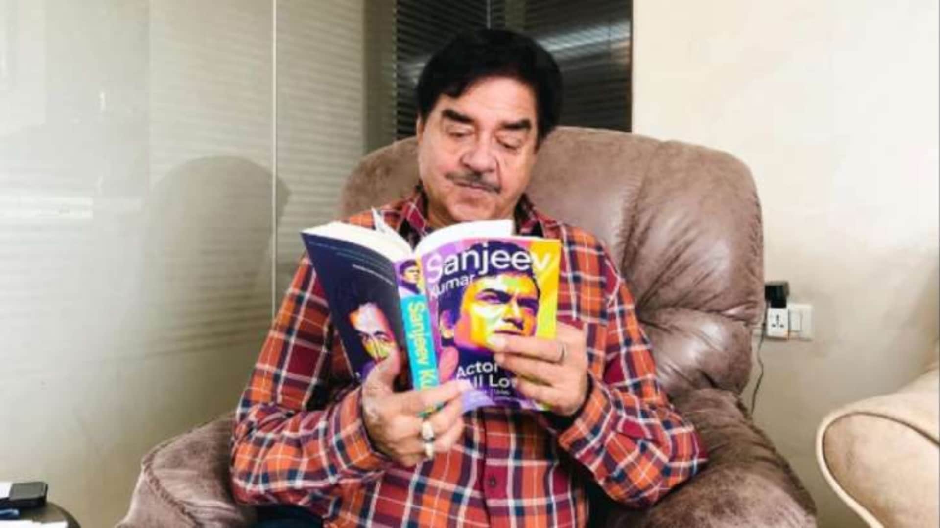 Shatrughan Sinha  Reveal that he was insecure because of his face so he wanted Plastic Surgery