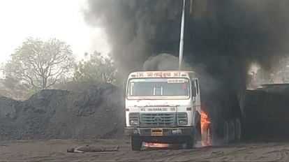 driver burnt alive in truck caught in high tension wire in bilaspur