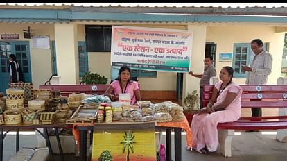 women set up a stall of local items under the One Station One Product scheme At Balod railway station