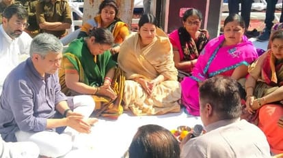 Bijnor News: रेल मंत्री अशि्वनी वैष्णव बोले- विश्व स्तरीय होगा धामपुर का रेलवे स्टेशन रेल मंत्री अश्विनि वैष्णव