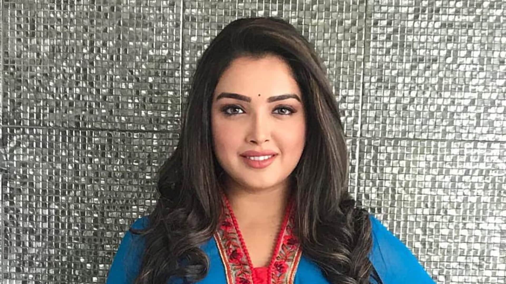 Most popular Bhojpuri Actresses follower list on Instagram Akshara Singh to Monalisa Rani Chatterjee