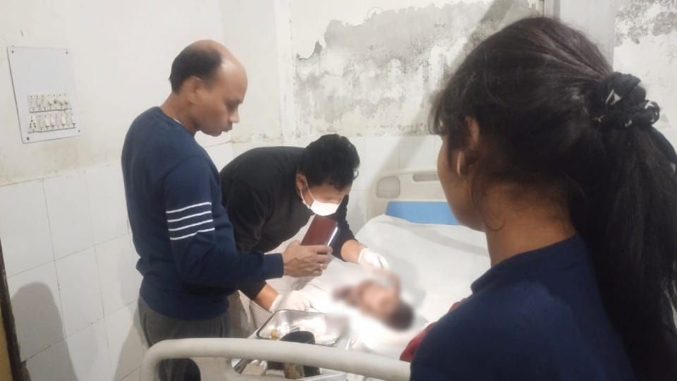 28-day-old girl burnt due to bed caught fire from mosquito coil in Bareilly