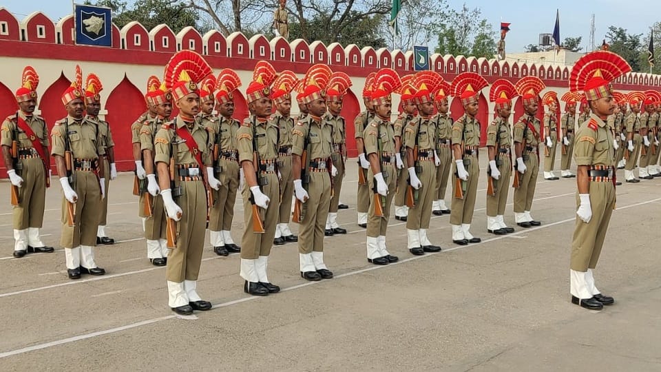 jammu kashmir: Passing out parade of BSF in Udhampur, new constables from 20 states took oath