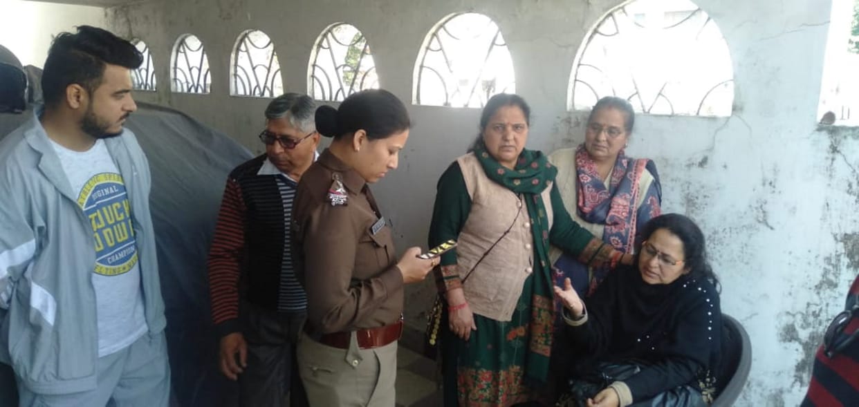 Dehradun Crime 75 year old woman murdered after robbery in Bhandari Bagh