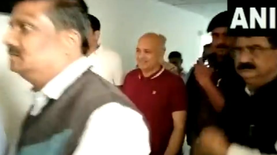 Delhi liquor scam Enforcement Directorate ED will Question To Manish Sisodia In Tihar Jail Today