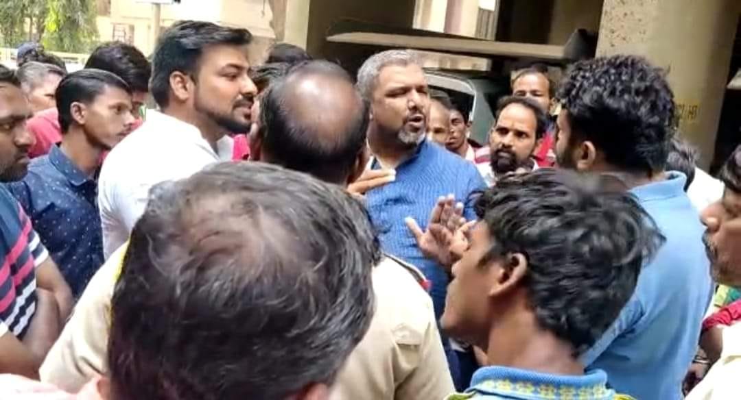 Maharasthra: Uproar over Bihar laborer's death after falling from lift, FIR after agitation