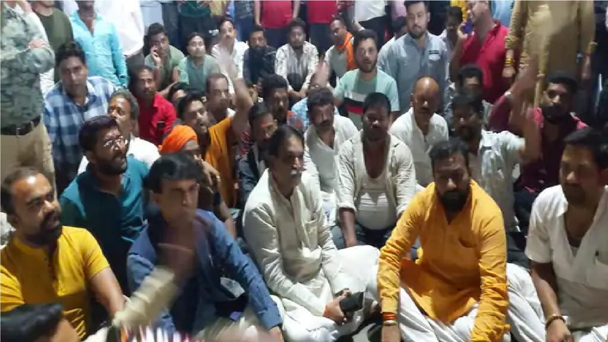 IPS on BJP leader slapped in Raipur