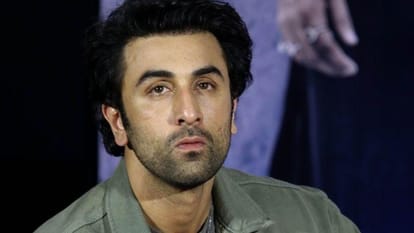 Tu Jhooti Main Makkar Ranbir Kapoor In The Kapil Sharma Show actor beaten Up By His Principal in school days