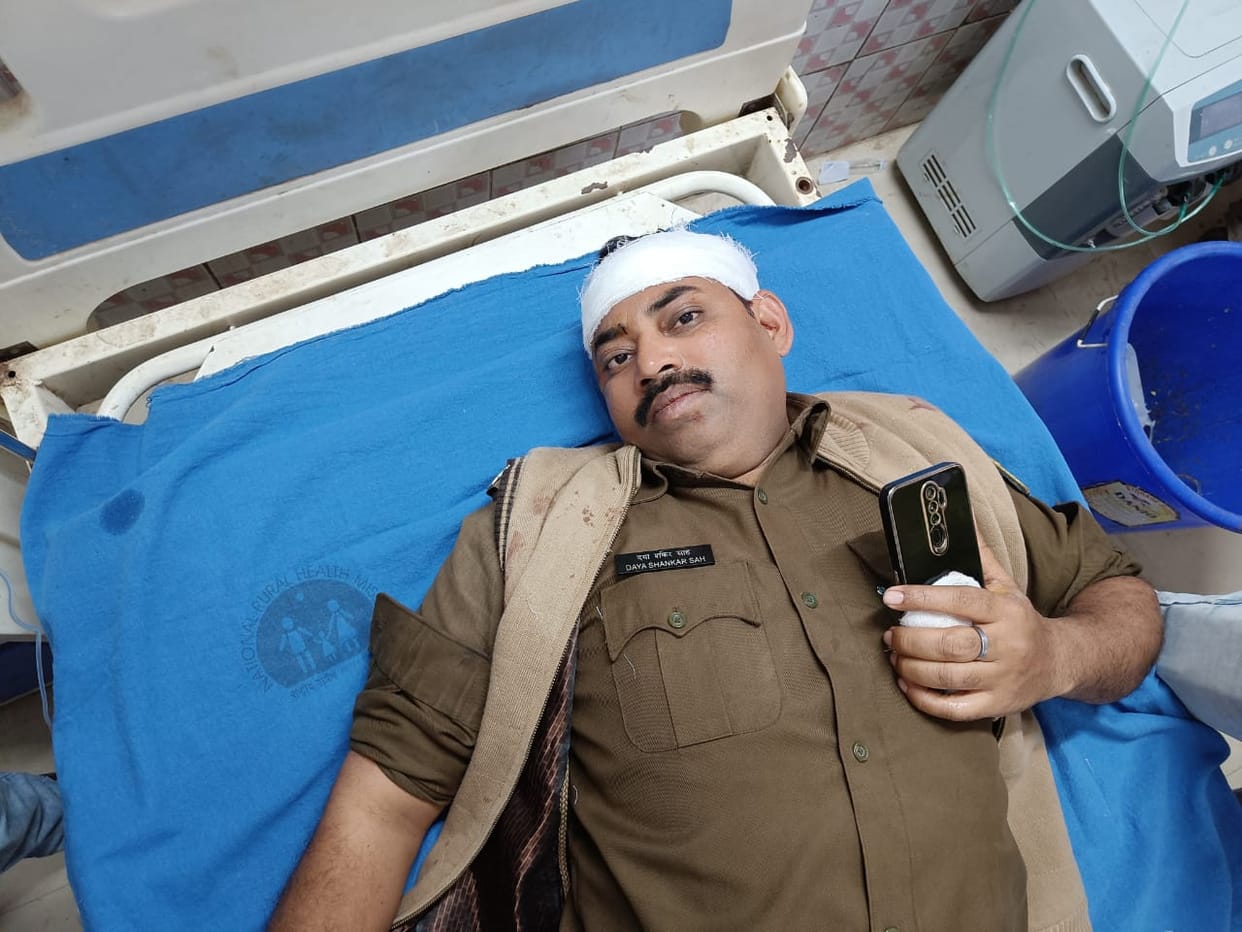 Bihar: Police team attacked in Sitamarhi, 3 policemen including DSP injured; Two sides clashed over playing lo