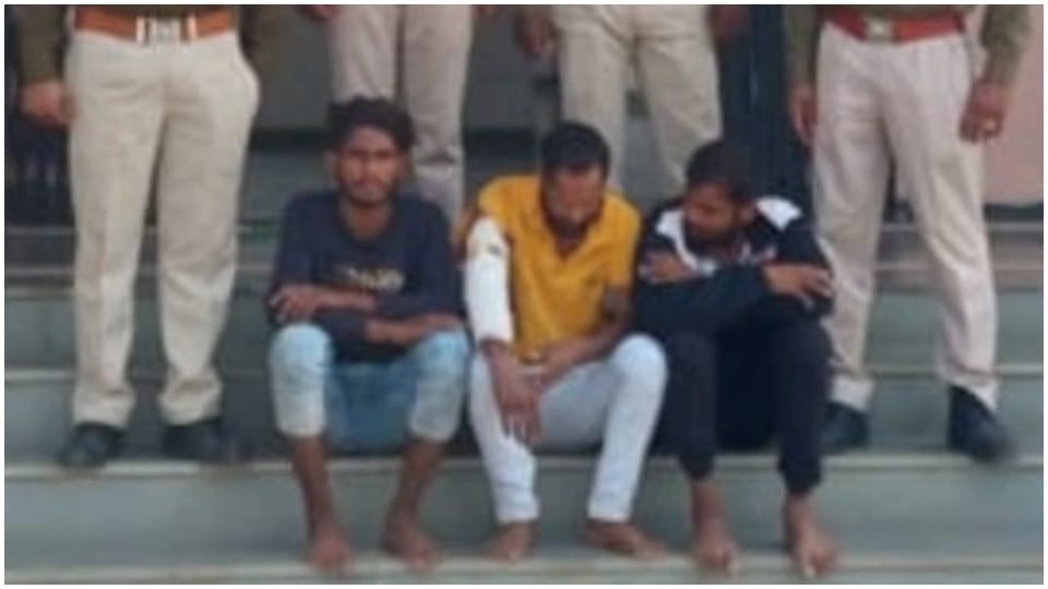 Three miscreants arrested in Pratapgarh with 151 kg doda post