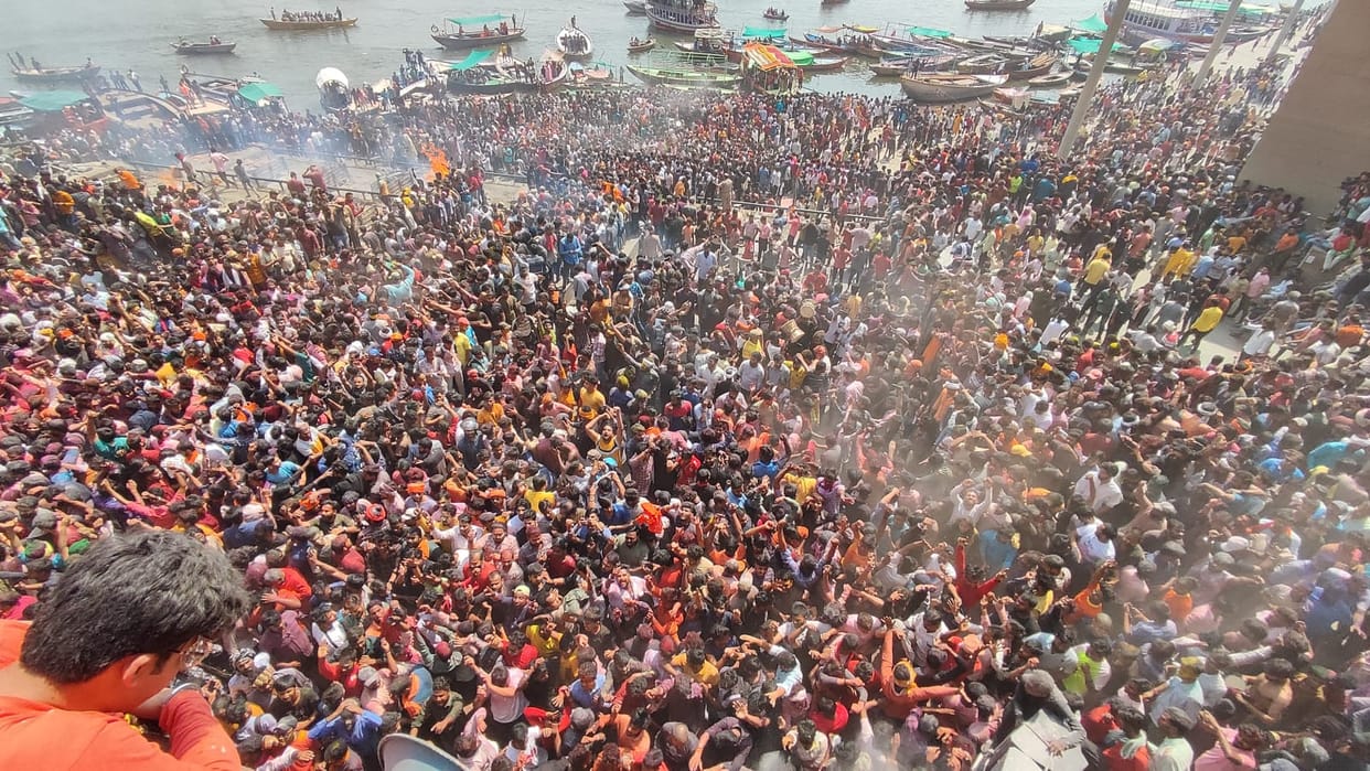 Masane ki Holi Drones hovering in sensitive areas in Varanasi manikarnika ghat amid police presence