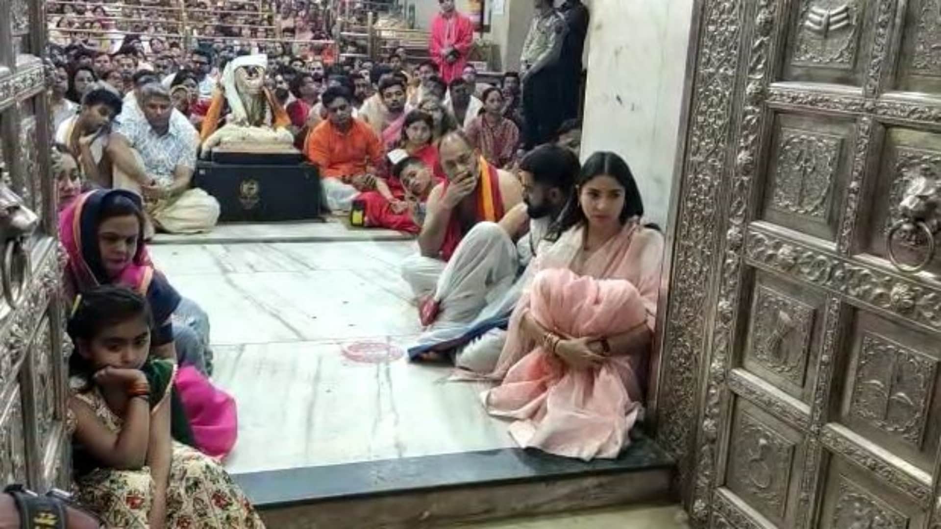 Kangana Ranaut Reacts on Anushka Sharma Virat Kohli Ujjain temple visit says this couple setting good example
