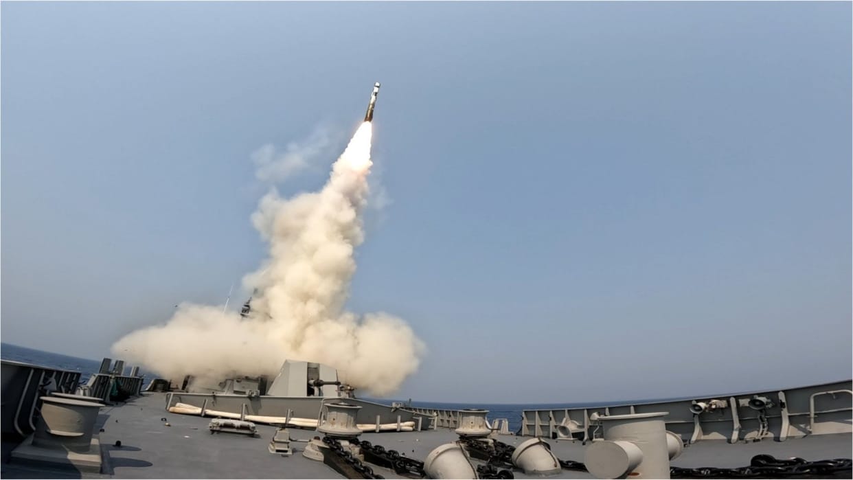 Indian Navy successfully test fired BrahMos missile