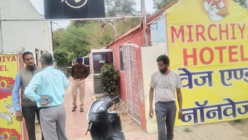 CM flying squad raids on hotel and dhaba for serving liquor in charkhi dadri