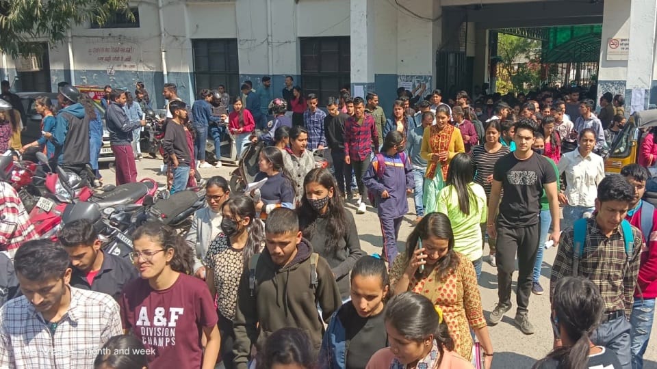 UKPSC: 1.14 lakh candidates appeared for Junior Assistant exam at 412 centers in Uttarakhand