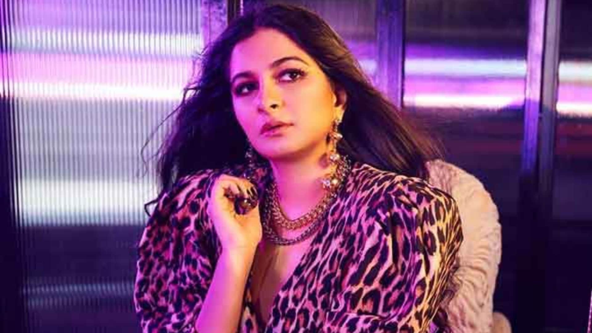 Rhea Kapoor Birthday Know Some Unknown Facts career And Net Worth of Film Producer Of Bollywood Industry