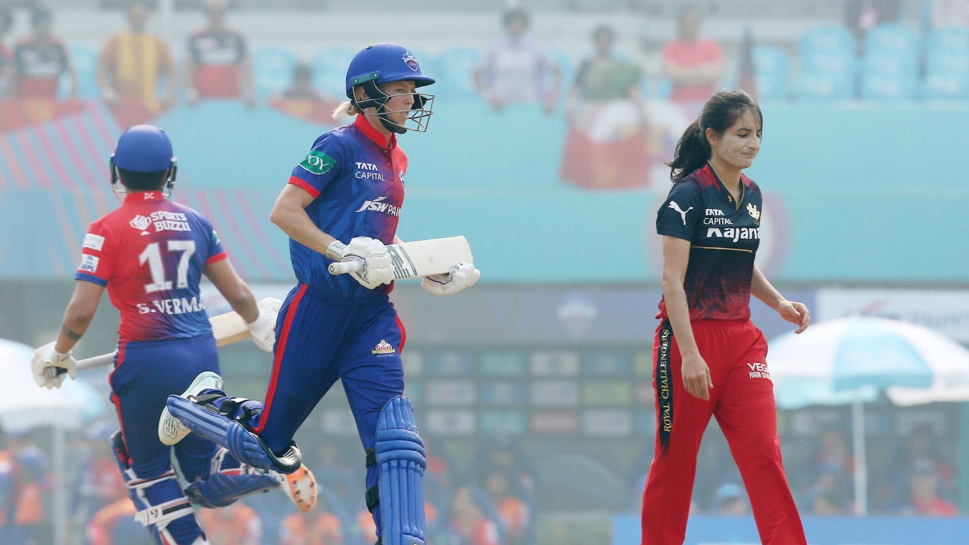 RCB Vs DC Highlights Royal Challengers Bangalore Vs Delhi Capitals WPL Today Match Scorecard News